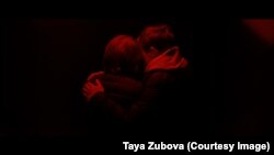 Кадр из фильма "Территория без войны"