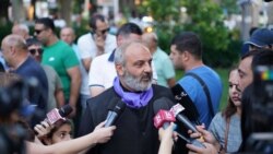 Բագրատ սրբազանը պնդում է՝ իրենց սկսած պայքարը չի ընդհատվելու, այժմ վերադասավորման փուլում են
