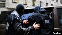 Співробітники Агентства внутрішньої безпеки Польщі (ілюстративне фото)