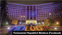 «Терміни можливої російської гібридної операції в Молдові невідомі, але Кремль створює інформаційні умови, щоб це стало можливим найближчим часом», – кажуть аналітики