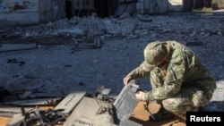 Днями після чергової російської атаки дронами керівник Офісу президента Андрій Єрмак заявив, що у безпілотниках були виявлені деталі західного виробництва. 