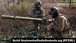 Українські військові в Авдіївці на Донеччині, 16 листопада 2023 року
