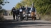Сторони конфлікту на Донбасі звинувачують одна одну у зриві розведення військ біля Петрівського