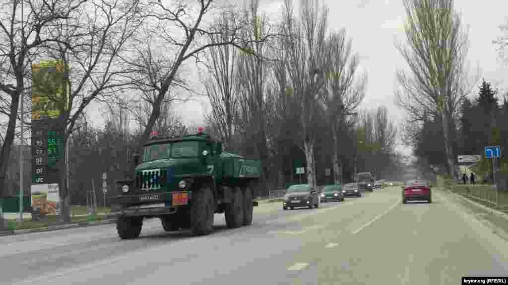 Паливозаправник із літерою &quot;Z&quot; в Інкермані