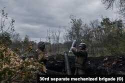Міномет відіграє важливу роль на полі бою