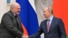 «Головне питання тут – чи отримує Володимир Путін від Олександра Лукашенка все, що хоче і що йому потрібно. Поки виглядає, що так»