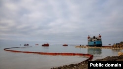 Потерпевший крушение в Черном море танкер «Волгонефть-239», архивное фото