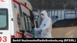 За даними МОЗ, також зафіксовані випадки захворювання на коронавірусну інфекцію дітей до 10 років – це 5,4% від усіх осіб, які захворіли на COVID-19