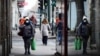 Moldoveni în Italia, între riscul de a se îmbolnăvi sau de a-și pierde locul de muncă