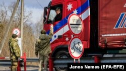За словами Дениса Шмигаля, він буде працювати для пасажирських автомобілів, це допоможе зменшити черги та прискорить перетин кордону