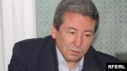 Адахан Мадумаров "Азаттыктын" студиясында, 2010-жылдын 13-апрели.