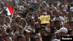 Противники Хосни Мубарака готовы к продолжать акции протеста, добиваясь немедленной отставки действующего президента Египта 
