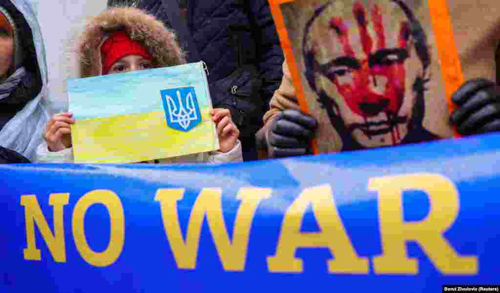 Словения. Любляна шаарындагы согушка каршы митинг. 25-февраль. 