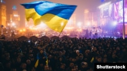 Мітинг на майдані Незалежності в Києві, листопад 2013 року