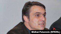 Sadik Ahmetović, Foto: Midhat Poturović