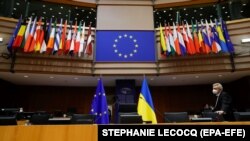 8 березня Франція, що нині головує в Євросоюзі, надішле листи до Єврокомісії з проханням оцінити звернення трьох країн