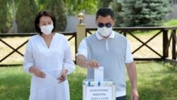 Президент Садыр Жапаров жана жубайы Айгүл Жапарова. 10-июль, 2021-жыл.
