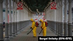 У Росії 13 червня виявили 14 723 нових випадки зараження коронавірусним захворюванням COVID-19, більше ніж половина з них – у Москві (7704). Це максимальний добовий приріст від середини лютого
