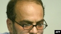 ماشاء الله شمس الواعظین از جمله کسانی است که در روز یکشنبه آزاد شد.