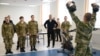 Башкортстан башлыгы Радий Хәбиров хәрбиләр белән