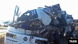 Одна из автокатастроф в России с участием пассажирского автобуса (архивное фото)