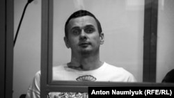 Олег Сенцов під час суду в Росії