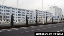 Улица Туркменбашы, Ашхабад 