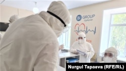 Нур-Султан шаарындагы коронавирустан дарылаган борбор. 6-август, 2021-жыл. 