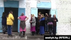 Бишкектин четиндеги Степное айылындагы аялдар түрмөсү, 18-февраль, 2011.
