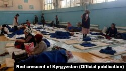 Коопсуз жайга көчүрүлгөн жарандар. Баткен 30.04.2021.
