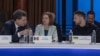 Președintele României, Nicușor Dan, discutând cu președinta R. Moldova, Maia Sandu, și cu președintele Ucrainei, Volodimir Zelenski, la summit-ul Ucraina – Europa de Sud-Est, la Odesa, pe 11 iunie, 2025