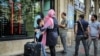 افزایش قیمت دلار، سکه و خودرو در بازار ایران شتاب گرفت