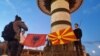 Црно-белите медиуми не ја пренесуваат шарената слика од протестите