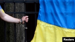Мітинг проукраїнських активістів у Празі, 25 лютого 2015 року