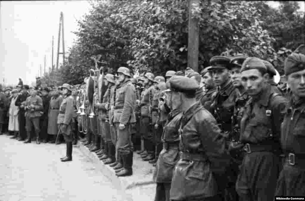 Радянсько-німецький парад у Бресті 22.09.1939