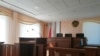 «Мне трэба было заразіць жонку?» Суд аштрафаваў актывіста «за парушэньне самаізаляцыі»