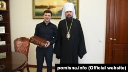 Глава Православної церкви України Епіфаній і новообраний президент України Володимир Зеленський. Київ, 30 квітня 2019 року