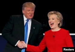 Дональд Трамп і Гілларі Клінтон під час теледебатів, 26 вересня 2016 року