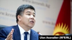 Алмамбет Шыкмаматов.