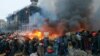 Сутички між протестувальниками та силовиками. Майдан Незалежності, Київ, 19 лютого 2014 року