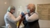 Чи порушує права людини запровадження обмежень для невакцинованих?
