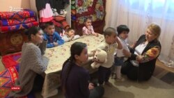 Аядай бөлмедегі тоғыз сәби