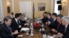 I predsjedavajući Predsjedništva BiH Željko Komšić i članovi Predsjedništva BiH dr. Haris Silajdžić i Nebojša Radmanović primili su u nedjelju delegaciju Kongresa SAD-a.