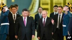 Очільник Росії Володимир Путін і лідер Китаю Сі Цзіньпін