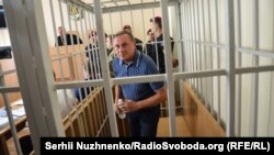 Олександр Єфремов у Печерському районному суді Києва. 1 серпня 2016 року