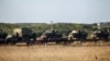Чому влада України спочатку не помічала військових Росії на кордоні, а потім нарахувала відразу 100 тисяч