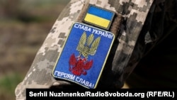 За словами Зеленського, він звернувся до прем’єр-міністра Дениса Шмигаля з проханням «комплексно опрацювати» порушені в електронній петиції питання та про результати їх розгляду поінформувати автора