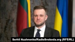 Ландсбергіс запевнив, що Литва була і буде країною, де можуть шукати притулку демократичні сили, переслідувані режимами. 