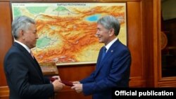 26-октябрда президент Алмазбек Атамбаев жаңы коалиция куроо мандатын КСДПга тапшырган. 