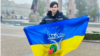 «Змушували їсти український прапор, одягати сукню» – ЛГБТ-активіст та партизан з Херсону про російський полон